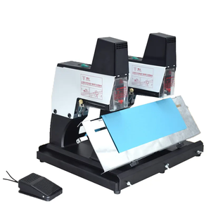 Grapadora <span class=keywords><strong>de</strong></span> <span class=keywords><strong>escritorio</strong></span> eléctrica <span class=keywords><strong>de</strong></span> doble cabezal y grapadora <span class=keywords><strong>de</strong></span> papel resistente <span class=keywords><strong>de</strong></span> modo plano, grapadora <span class=keywords><strong>de</strong></span> <span class=keywords><strong>escritorio</strong></span> <span class=keywords><strong>de</strong></span> doble cabeza - Product Image 4