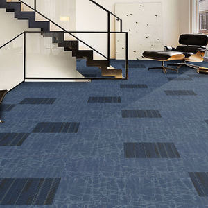 Экологически чистая Толстая ковровая плитка поставщиков полипропиленовая гостиничная ковровая плитка для пола квадратная 50x50 см офисная ковровая плитка цена - Product Image 3