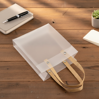 Sacs cadeaux personnalisés en PP givré transparent thermoscellables pour vêtements, supermarchés, expositions, avec poignée longue