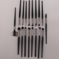 Kit de 18 pinceaux cosmétiques professionnels en poils synthétiques avec logo personnalisé – Outils de beauté multi-styles pour fards à paupières, sourcils et cils