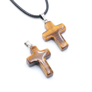 Collana classica <span class=keywords><strong>con</strong></span> ciondolo a <span class=keywords><strong>croce</strong></span> 25*18mm colori misti <span class=keywords><strong>con</strong></span> corda in pelle colorata in pietra naturale per feste e regali - Product Image 6