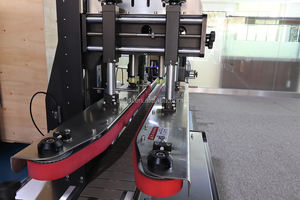 Machine à coudre pour couvercle de bouteille, avec contrôleur PLC, en plastique, pour lotions, - Product Image 5