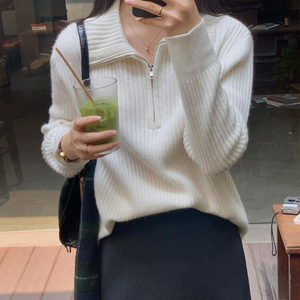 เสื้อสเวตเตอร์ถักทรงหลวมมีซิปสำหรับผู้หญิง แขนยาว สีพื้น ไซส์เดียว สีขาว สีดำ สีแอพริคอต สีเบอร์กันดี สีกาแฟ - Product Image 3