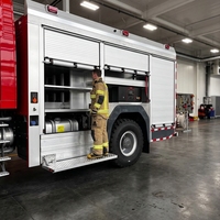 Marchepied pliant en aluminium robuste pour plateforme d'accès au compartiment d'équipement de camion de pompiers