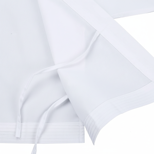 Vinor Sports Powerful Karate Gi's/Vestes spécialisées dans les vêtements d'arts martiaux fabriqués à Sialkot Pakistan - Product Image 1