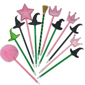 Stylos à bille HLC pour fêtes costumées, Halloween, personnalisés, 8 cm, en forme d'étoile, de chapeau de sorcière et de balai, stylos créatifs fantaisie pour décorations de fête - Product Image 1