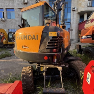 Garantía de satisfacción Excavadora Hyundai HW60 usada Corea Rendimiento confiable Tipo de oruga Motor de núcleo a la venta Shanghai China - Product Image 4