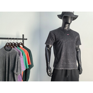 T-shirt Homme Luxe 100% Coton Délavé Coupe Oversize Léger Col Rond avec Étiquette Personnalisée pour Tenue Décontractée du Week-end - Product Image 1