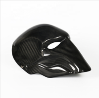 Casques en fibre de carbone fabriqués sur mesure par un fabricant professionnel
