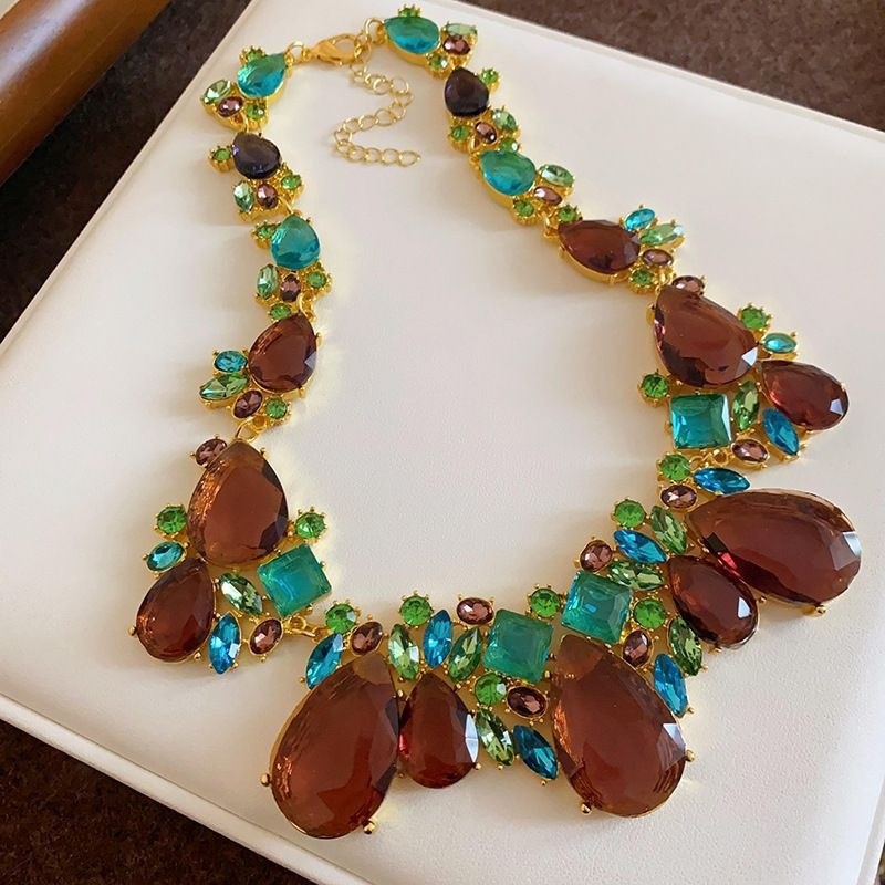 7 collier couleur or