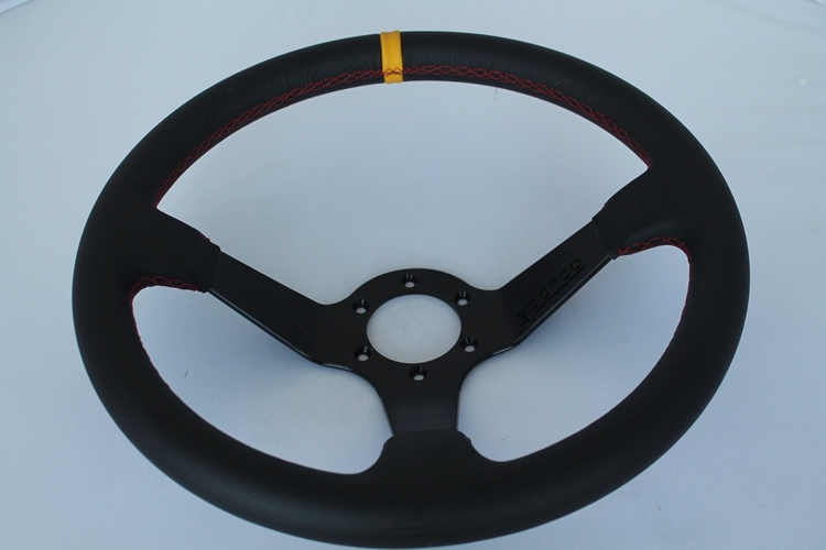 How to Choose the Best Drag Racing Steering Wheel: Buying Guide