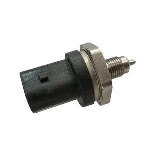 Capteur de pression de carburant compatible avec le capteur de pression d'huile terrestre d'origine BST 411760010 G1407453 LR024969 0261545063 31405413 5115971 - Product Image 4