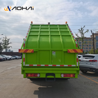 Camion Compacteur de Déchets HOWO 6x4 290HP à Transmission Manuelle, Moteur Diesel, Boîte de Vitesses, Chargeur Arrière à Vendre pour l'Exportation