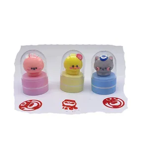 Dihua personalizzato simpatici animali sigillo plastica lucida bambini nome abbigliamento inchiostrato gomma cartone animato giocattolo Action Figures timbro