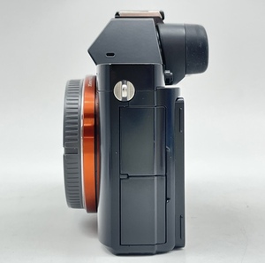 Best Selling A7 Full Frame Mirrorless Camera Full Frame CMOS Sensor 1080p Full HD 60fps Video Lithium Battery <b>SD</b> <b>Memory</b> <b>Card</b> - Product Image 4