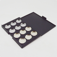 Palette de fards à paupières noire mate vide 12 couleurs en gros avec insert magnétique souple en EVA pour emballage cosmétique