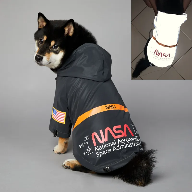 Модная брендовая зимняя теплая водонепроницаемая модная черная одежда с капюшоном для щенков и собак Светоотражающая куртка для собак