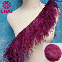 Vente en gros 2 plis épais franges d'autruche garnitures de plumes sur cordon o pour les femmes robe de mariage vêtements de danse accessoires de costume