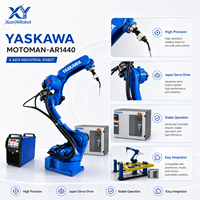 Système de soudage laser robotisé 6 axes avec tête laser 2 kW, positionneur à servomoteur et mandrin, IP67, pour le soudage de brides de tuyaux et de joints de placards
