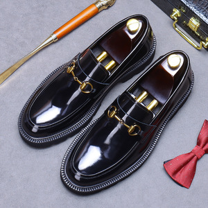 Mocasines de hombre de cuero genuino de alta gama, modernos, con suela gruesa, estilo Oxford casual y de alta calidad. - Product Image 3