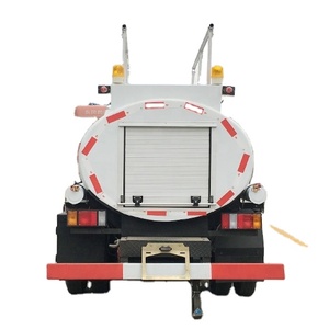 Camion-citerne à huile diesel ISUZU de marque japonaise, 3000L/3M3, avec distributeur de carburant, à vendre - Product Image 5