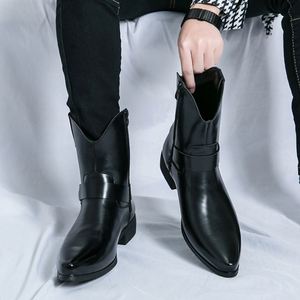 Chaussures hautes pour hommes en taille plus pour l'hiver, bottes courtes à fermeture éclair, bottes en cuir décontractées - Product Image 3