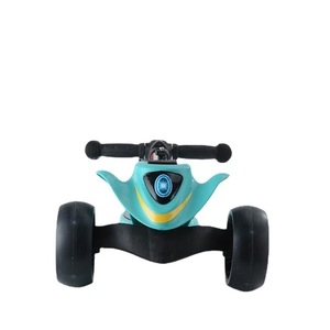 Patinete infantil de 3 ruedas, altura ajustable, ligero, para niños pequeños de 1 a 6 años, color rojo - Product Image 2