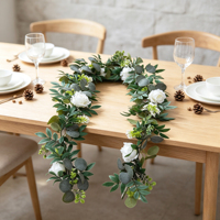 Guirlande Délicate de Roses Blanches et d'Eucalyptus Artificielles pour Arche de Mariage, Toile de Fond, Escalier, Cheminée, Mur, Décoration Intérieure, Cadeaux DIY
