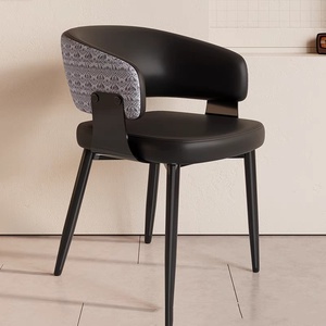 Sedie <span class=keywords><strong>da</strong></span> <span class=keywords><strong>Pranzo</strong></span> Ergonomiche Moderne in Stile Italiano con Schienale Casual Semplice e Lussuoso in Tessuto e Pelle PU per Arredamento Soggiorno - Product Image 4