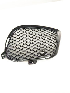 A2928855322 A2928855422 Cache de calandre avant avec clip pour feux antibrouillard Gauche/Droite W292 GLE320 GLE350 GLE400 GLE43 W166 GLS400 Neuf - Product Image 5