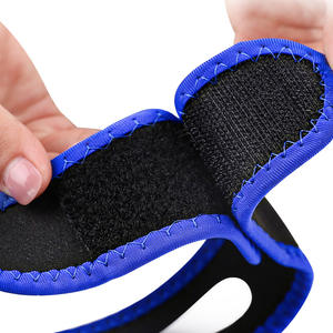 Correa de soporte para la barbilla antirronquidos de microfibra azul para controlar la respiración bucal nocturna y contorno facial - Product Image 1