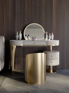 <span class=keywords><strong>Coiffeuse</strong></span> de maquillage miroir <span class=keywords><strong>coiffeuse</strong></span> en cuir de luxe blanc avec miroir caché <span class=keywords><strong>coiffeuse</strong></span> antique - Product Image 2