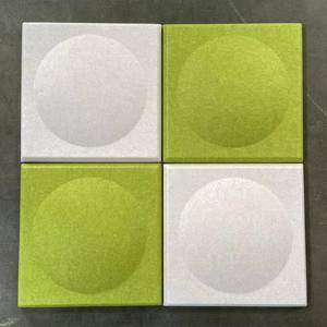 Panneau de plafond acoustique moderne en feutre polyester 3D gaufré pour hôtel, ignifuge et insonorisant avec 90 % de réduction du bruit - Product Image 2