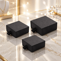 Boîte cadeau en papier magnétique noire personnalisée avec logo, emballage de bijoux, et boîte intérieure octogonale en velours, très populaire pour la vente en gros