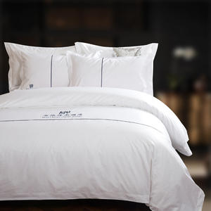 Parure <span class=keywords><strong>de</strong></span> lit d'hôtel <span class=keywords><strong>haut</strong></span> <span class=keywords><strong>de</strong></span> <span class=keywords><strong>gamme</strong></span> personnalisée en pur <span class=keywords><strong>coton</strong></span>, quatre pièces, en lin blanc, tissage <span class=keywords><strong>satin</strong></span>é brocart, <span class=keywords><strong>housse</strong></span> <span class=keywords><strong>de</strong></span> <span class=keywords><strong>couette</strong></span> - Product Image 4