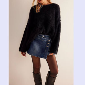 Jupe-short en <span class=keywords><strong>jean</strong></span> asymétrique à taille haute et boutonnage frontal <span class=keywords><strong>pour</strong></span> <span class=keywords><strong>femme</strong></span> Channel Fashion 2026 - Product Image 3