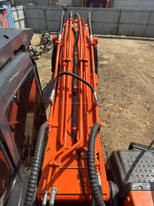 HITACHI รถขุดตีนตะขาบไฮดรอลิกมือสอง zx200เครื่องจักรกลหนัก95 - Product Image 4