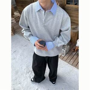 Sweat-shirt en laine à manches longues pour homme et femme, style patchwork bicolore, peint à la main, col rabattu, coupe ample, pour l'hiver - Product Image 4