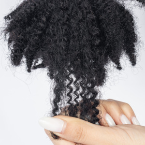Listo para enviar 100% cabello humano Afro Kinky rizado a granel para Locs y ganchillo - Product Image 1