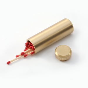 Porta scatola di fiammiferi in ottone Maxery con coperchio di protezione per uso domestico all'aperto, contiene fiammiferi Standard, scatola di fiammiferi elegante - Product Image 5