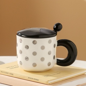 Taza de cerámica con puntos geométricos, taza de <span class=keywords><strong>desayuno</strong></span>, taza de agua de cerámica de 400 <span class=keywords><strong>ml</strong></span>, caja de regalo, regalo de acompañamiento, Taza de cerámica con cuchara - Product Image 3