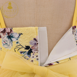 <span class=keywords><strong>Vestido</strong></span> floral <span class=keywords><strong>para</strong></span> niñas FSMKTZ con tirantes finos, flor amarilla, suministro ODM, <span class=keywords><strong>vestido</strong></span> de fiesta de comunión y cumpleaños <span class=keywords><strong>para</strong></span> niños <span class=keywords><strong>para</strong></span> bebé - Product Image 4