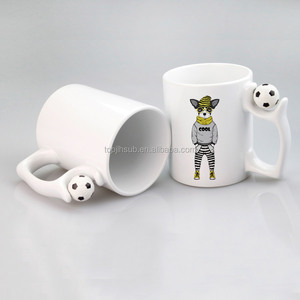 Topjlh vente en gros <span class=keywords><strong>tasse</strong></span> en céramique de haute qualité 11oz AA + sublimation Football poignée <span class=keywords><strong>tasse</strong></span> blanche dimensions <span class=keywords><strong>tasse</strong></span> <span class=keywords><strong>personnalisée</strong></span> pour la sublimation - Product Image 4