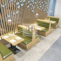 Table et chaises rembourrées en tissu à boutons de cabine double face mobilier de cabine de restaurant
