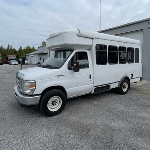 Prix avantageux pour un bus navette d'occasion F_O_R_D E-350 12 places automatique 2016, conduite à gauche - LIVRAISON MONDIALE - Product Image 1