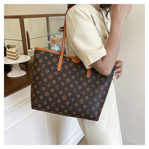 Bán Buôn New Thiết Kế Sang Trọng Của Phụ Nữ <span class=keywords><strong>Tote</strong></span> Túi Vàng Cổ Điển Cổ Điển In Công Suất Lớn Một Vai Crossbody Túi Xách - Product Image 3