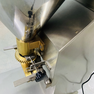Machine à haut rendement de <span class=keywords><strong>table</strong></span> pour faire des boulettes de viande Machines à rouler les boulettes de viande commerciales Machine électrique de petites boulettes de viande - Product Image 3