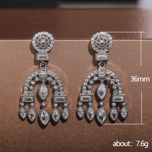 Orecchini Pendenti in Stile Barocco per Donne, Gioielli Eleganti e Scintillanti per le Orecchie - Product Image 5