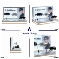 Support d'affichage de lunettes intelligentes IA en acrylique personnalisé Apache avec boîte à lumière LED pour présentoir de lunettes pour les magasins électroniques et de détail