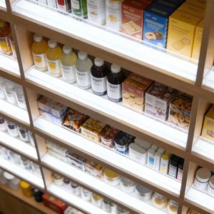 Máquina de Conformado de Precisión con Control PLC y Función Automática para Columnas de Estanterías Galvanizadas Antioxidantes para Supermercados - Product Image 6